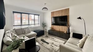 Photo 17- click for photo gallery